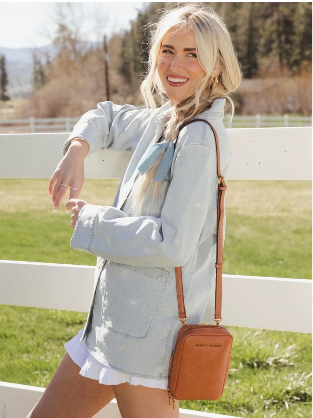 Poppy & Peonies The Rambler Crossbody Bag in Cognac